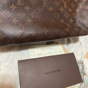 Louis Vuitton Delightful handbag